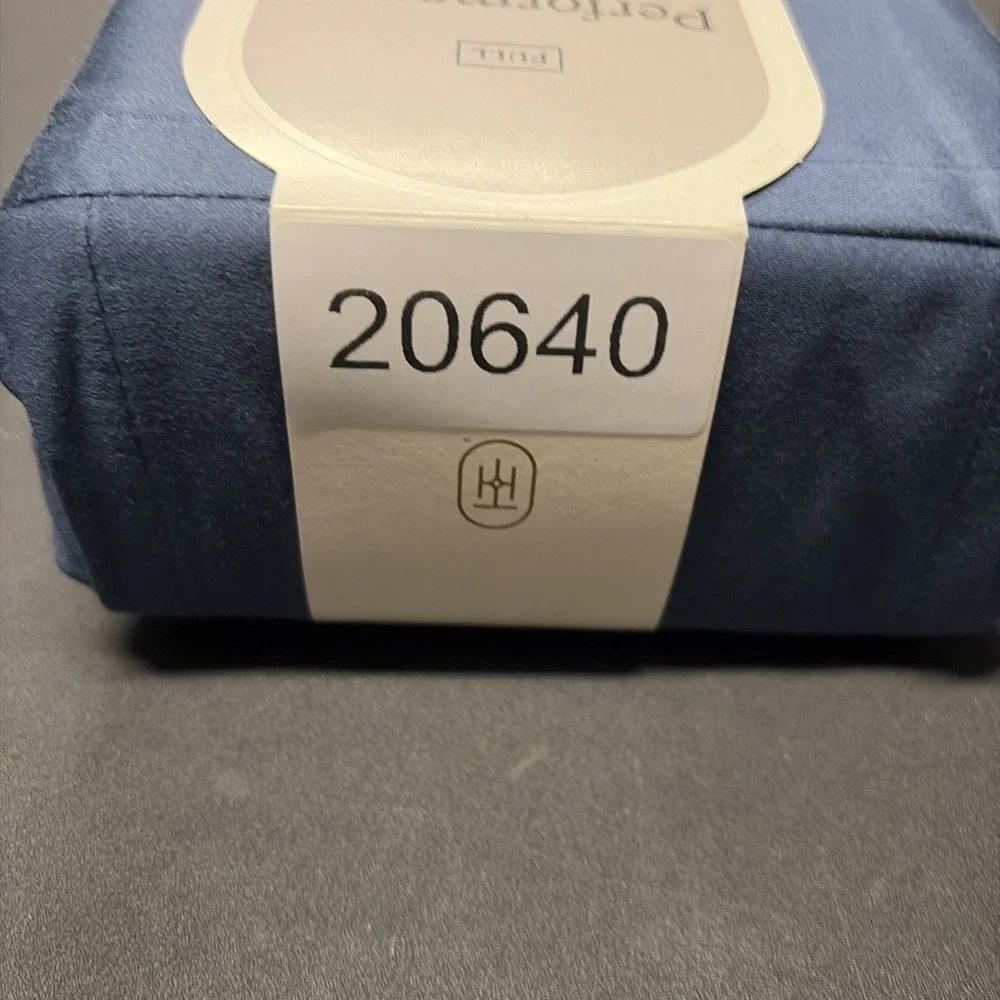 Full 400 Thread Count Performance Flat Sheet Metallic Blue Threshold Cotton 0640